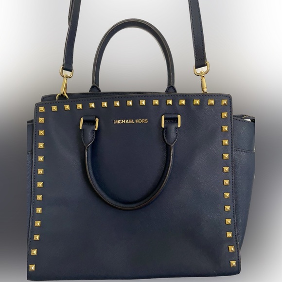 MICHAEL Michael Kors Handbags - NWOT Michael Kors Gorgeous Large Selma Studded Tote Crossbody Pocketbook Navy